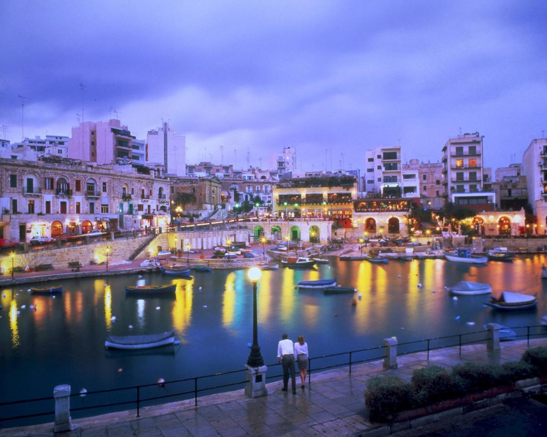 Luxury Apt W/ Side Seaviews And Pool, Top Location Sliema Exterior foto